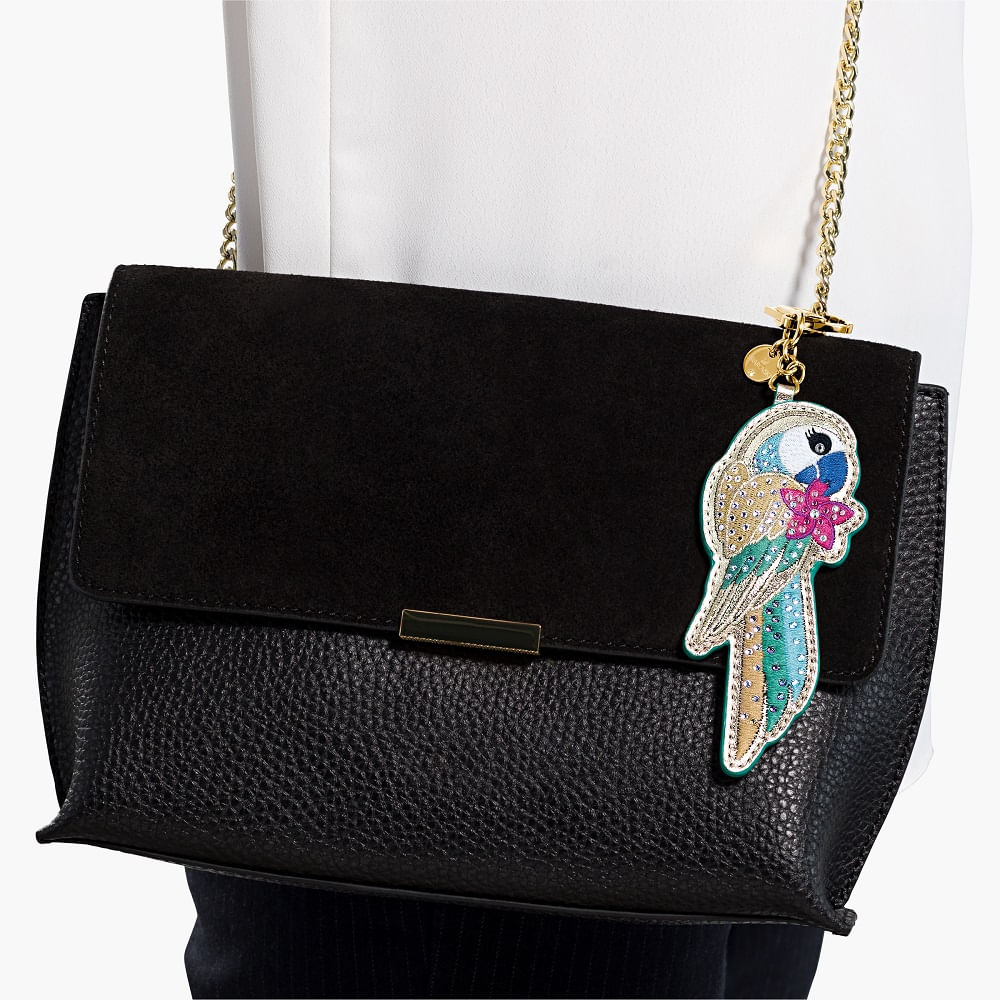 Imagem modelo efeito hover