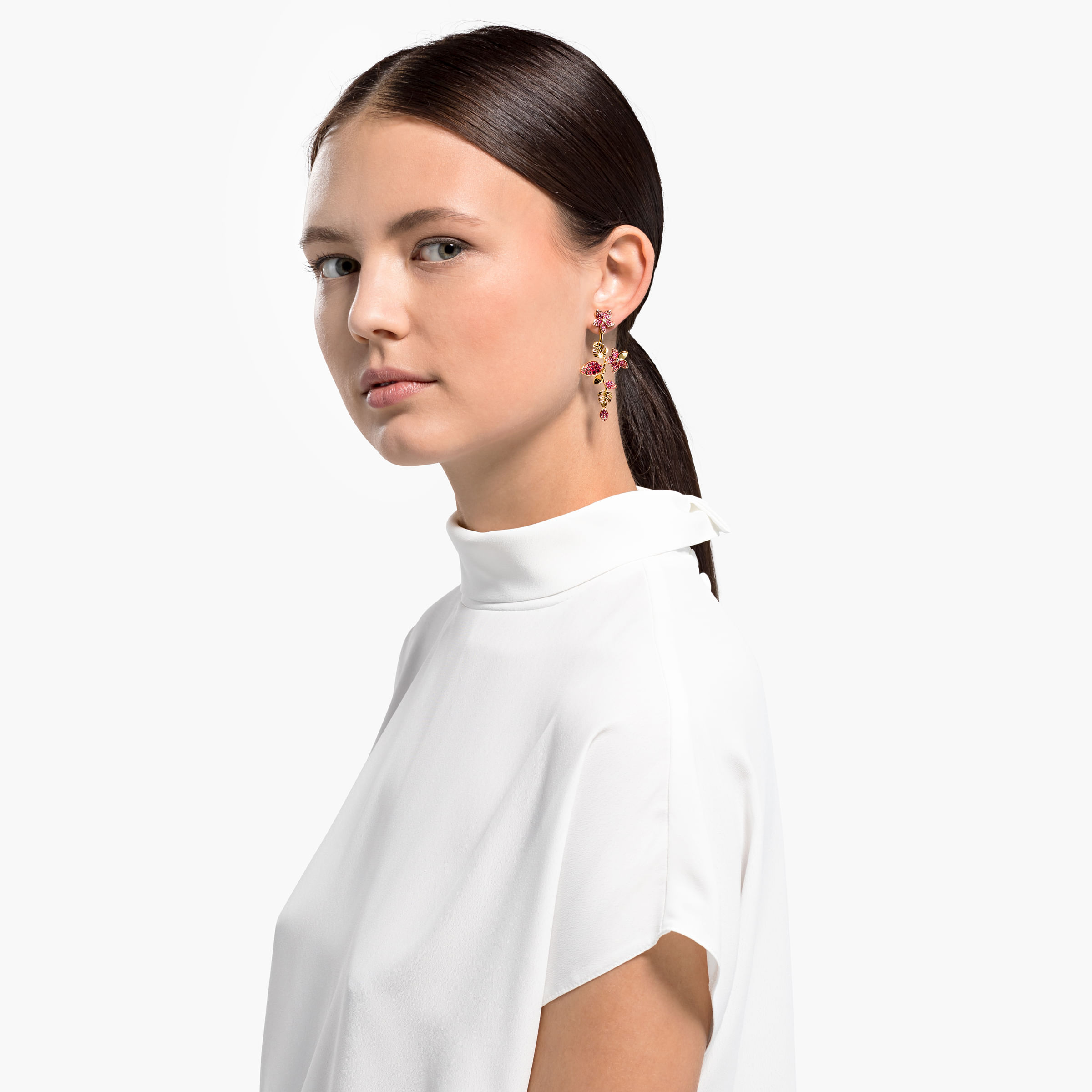 Imagem modelo efeito hover