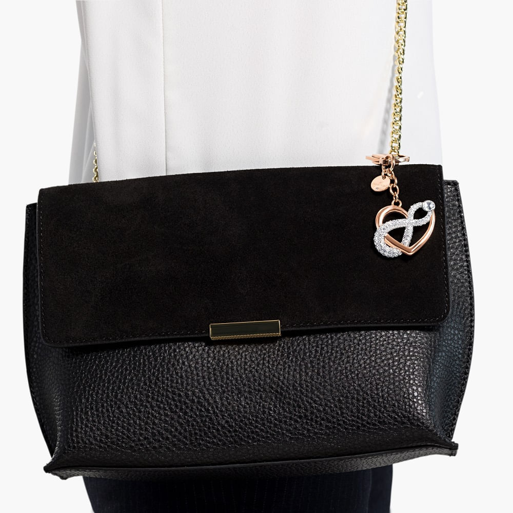 Imagem modelo efeito hover