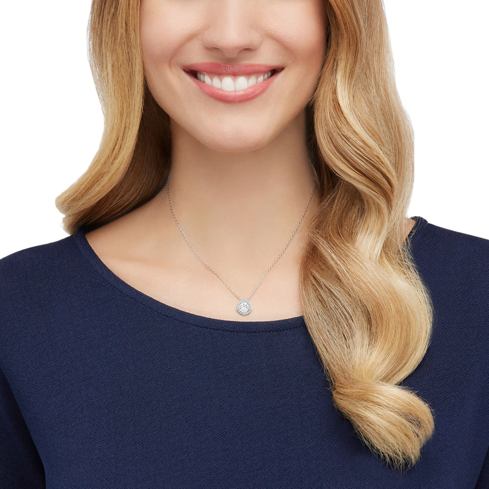 Imagem modelo efeito hover