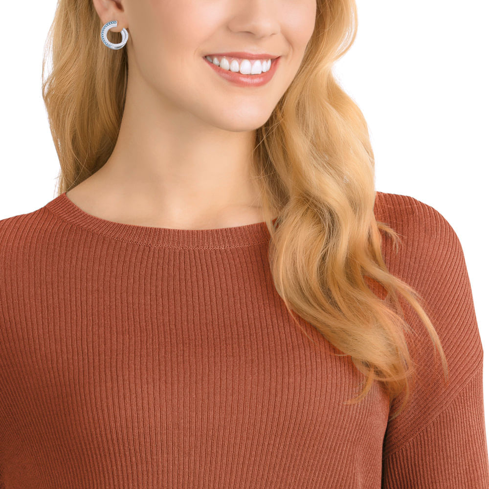 Imagem modelo efeito hover