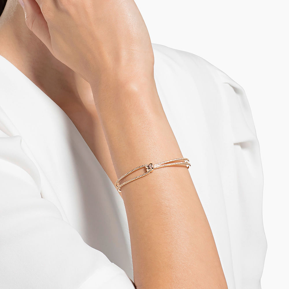 Imagem modelo efeito hover