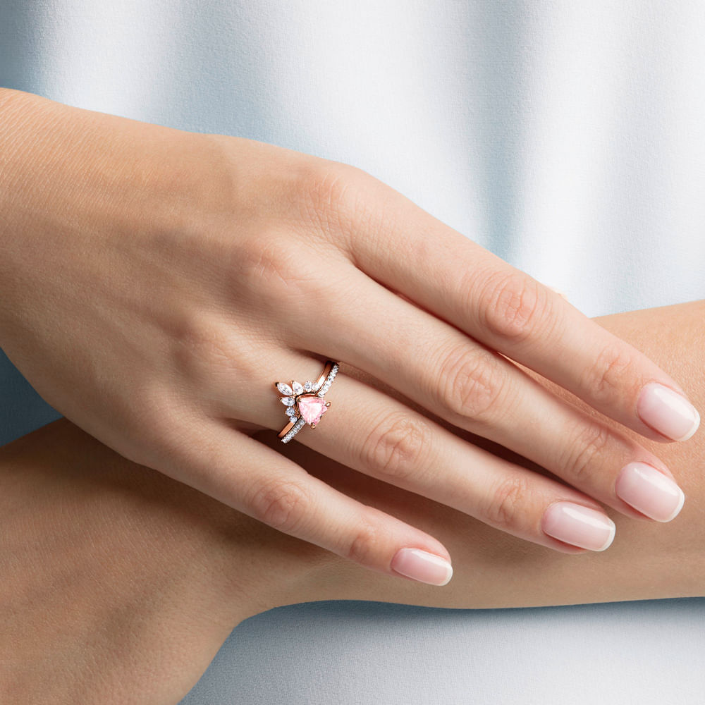 Imagem modelo efeito hover