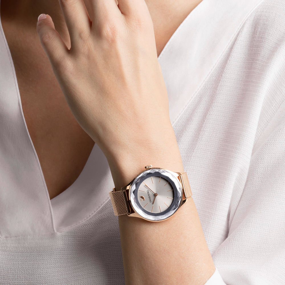 Imagem modelo efeito hover