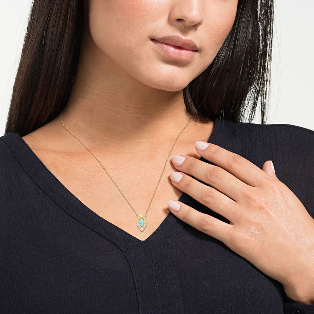 Imagem modelo efeito hover