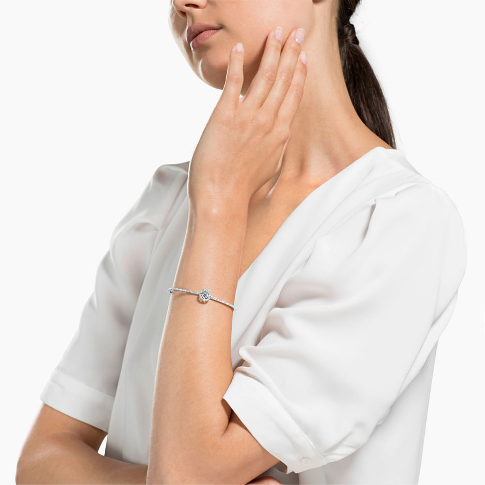 Imagem modelo efeito hover