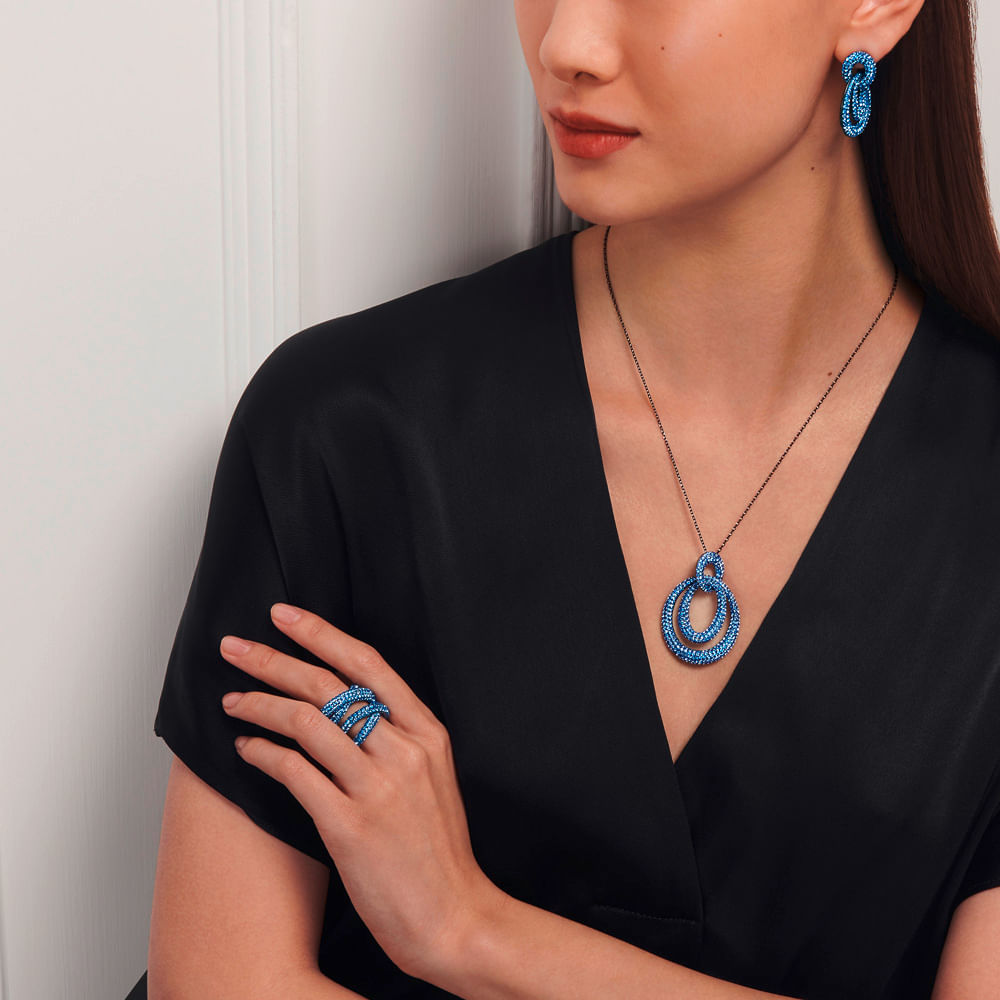 Imagem modelo efeito hover