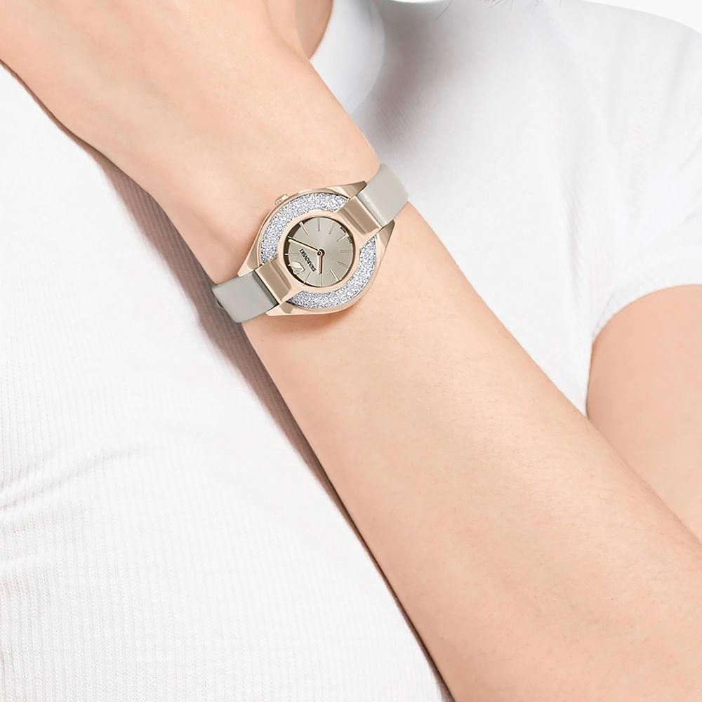 Imagem modelo efeito hover