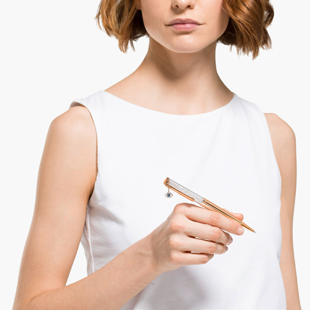 Imagem modelo efeito hover