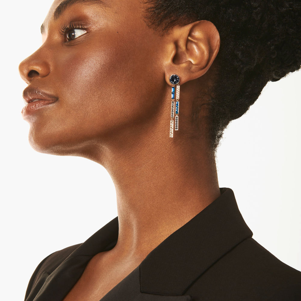 Imagem modelo efeito hover