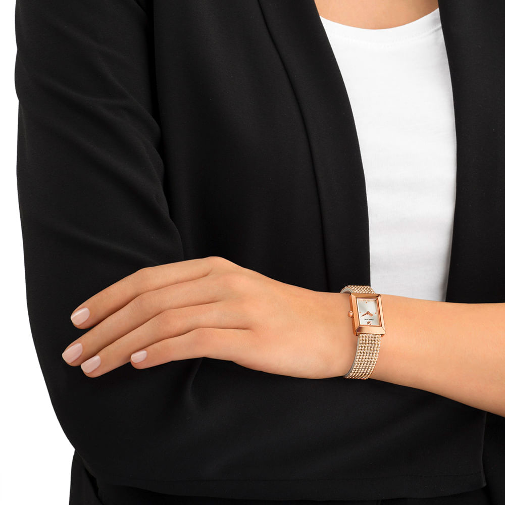 Imagem modelo efeito hover