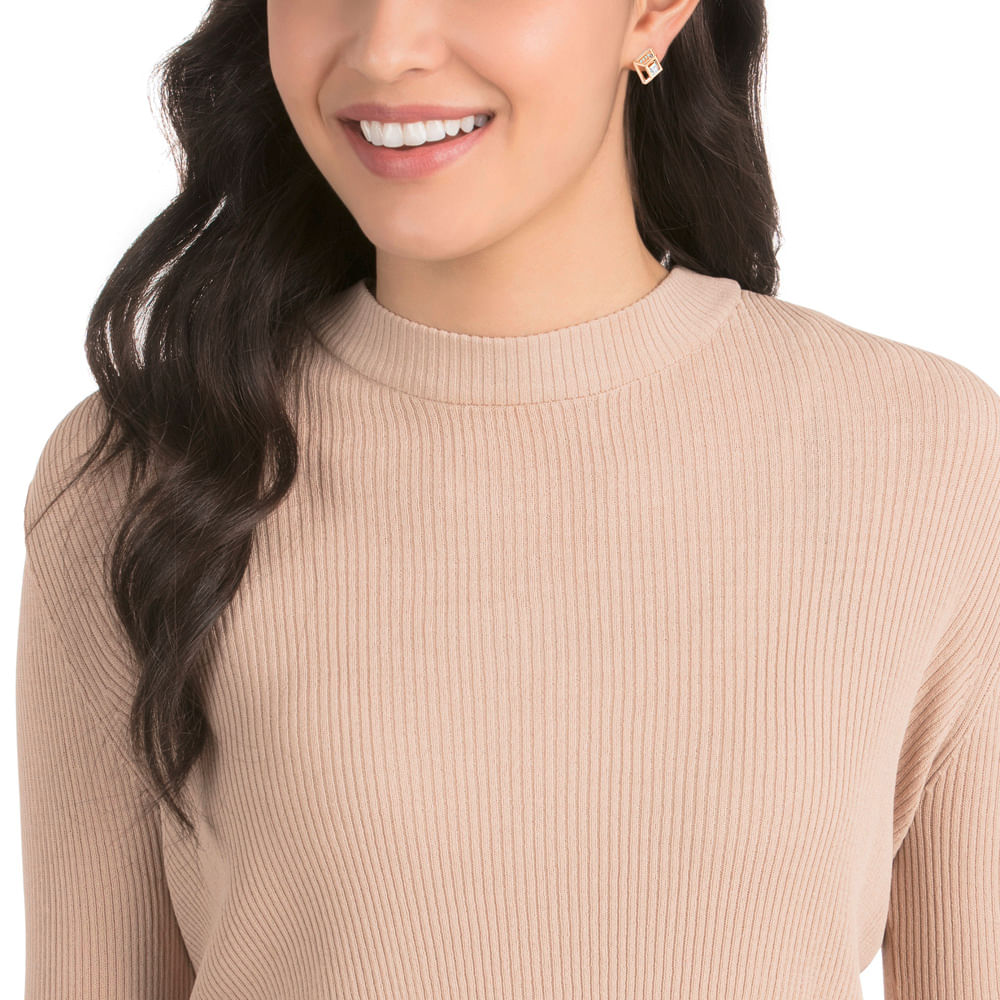 Imagem modelo efeito hover