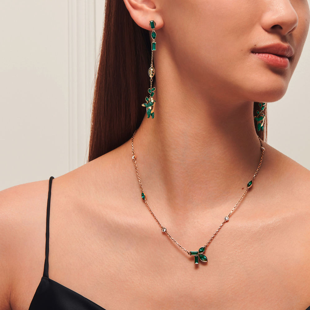 Imagem modelo efeito hover