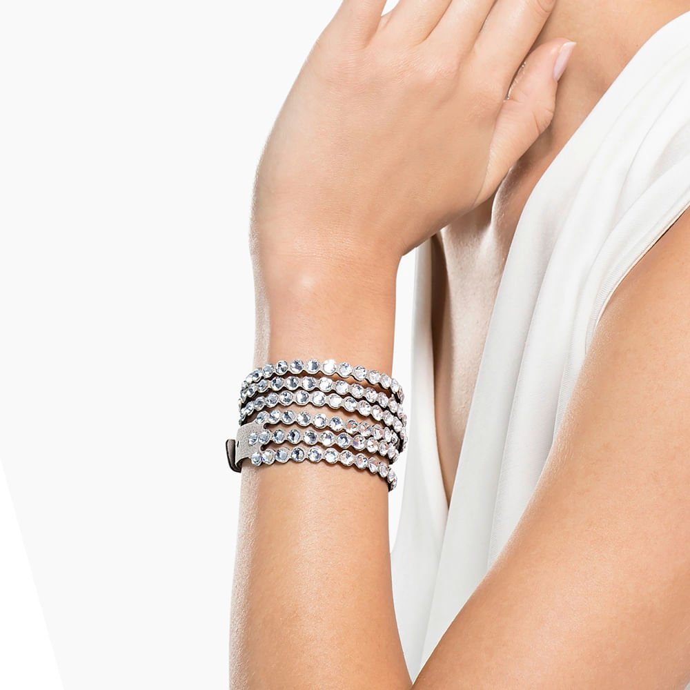 Imagem modelo efeito hover