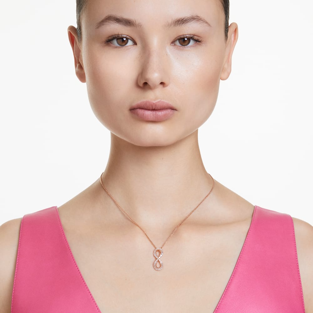 Imagem modelo efeito hover