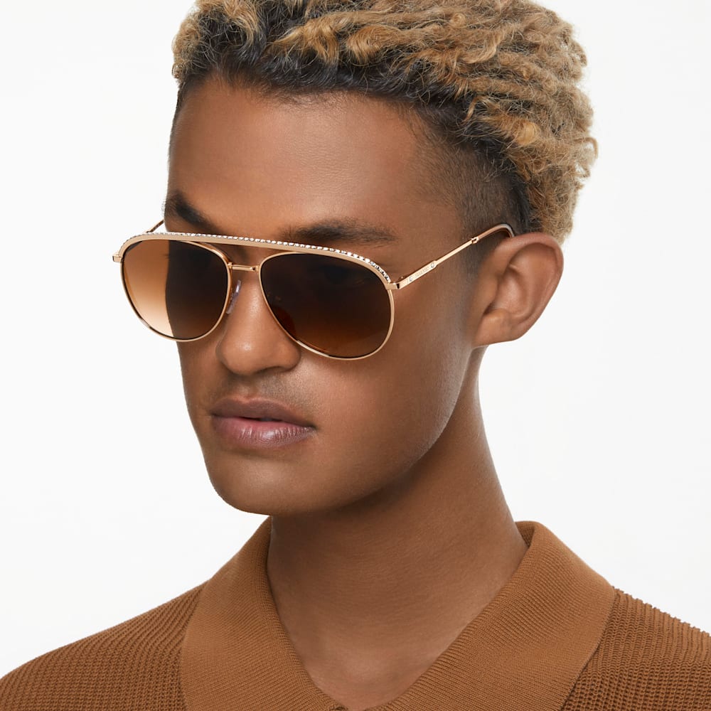 Imagem modelo efeito hover