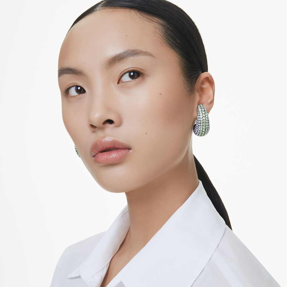 Imagem modelo efeito hover