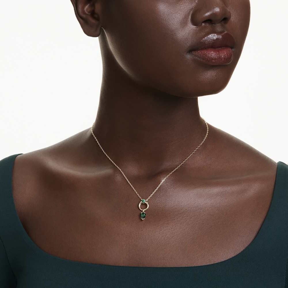 Imagem modelo efeito hover