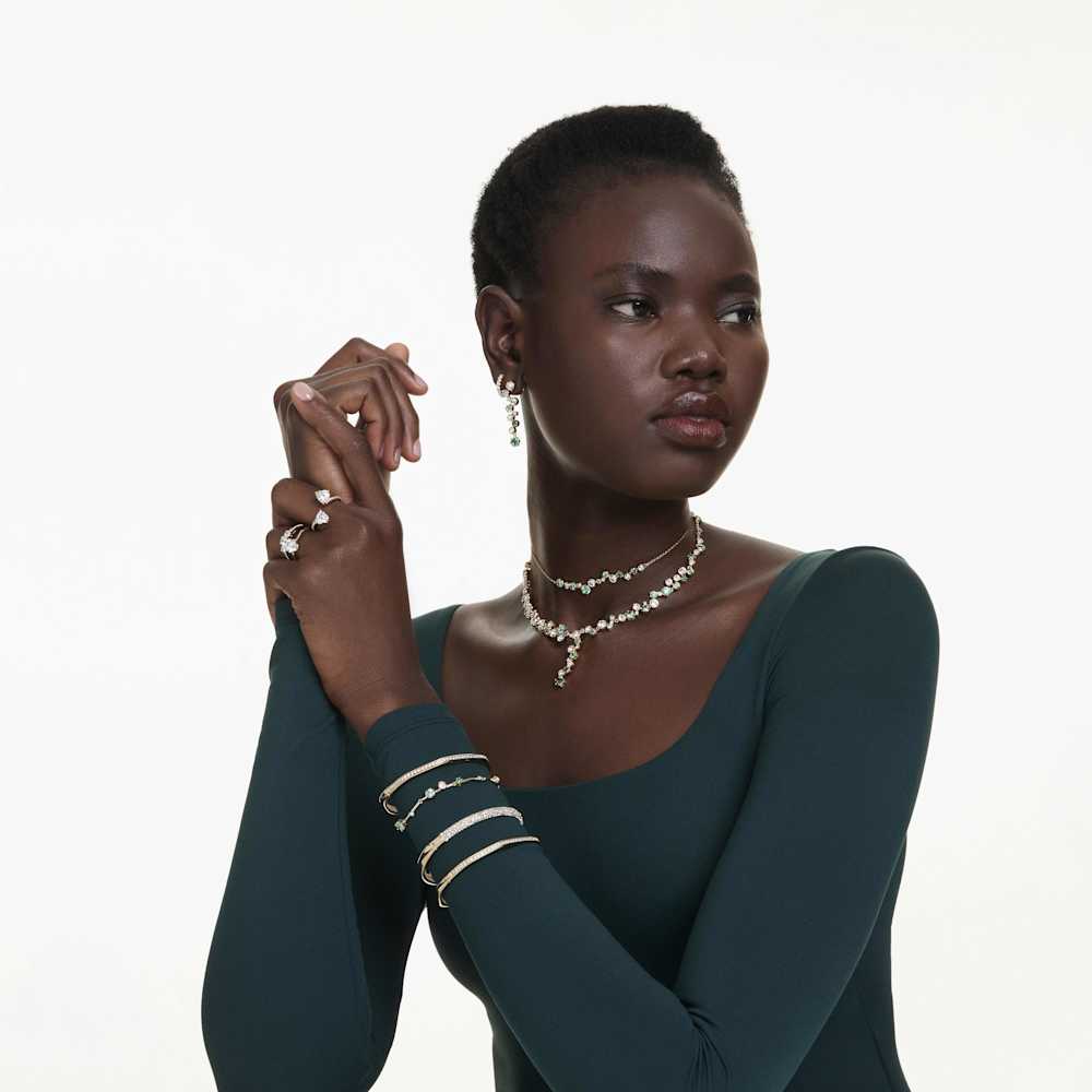 Imagem modelo efeito hover