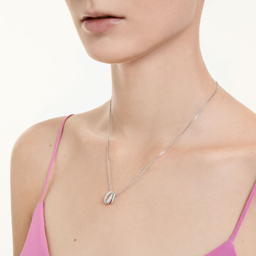 Imagem modelo efeito hover