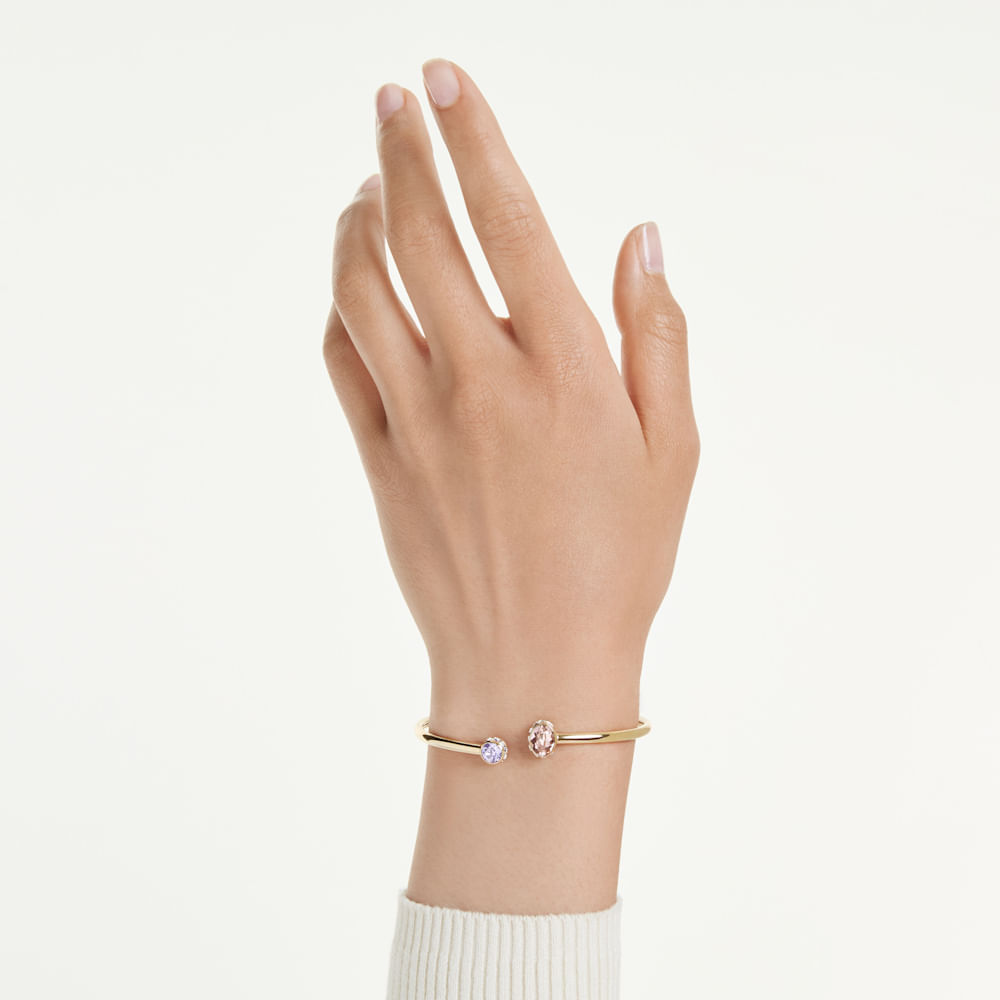 Imagem modelo efeito hover