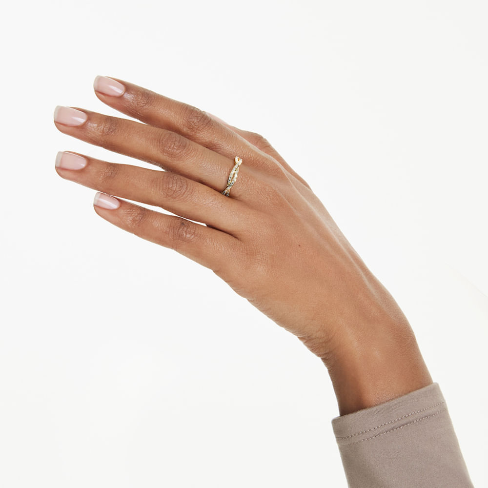 Imagem modelo efeito hover