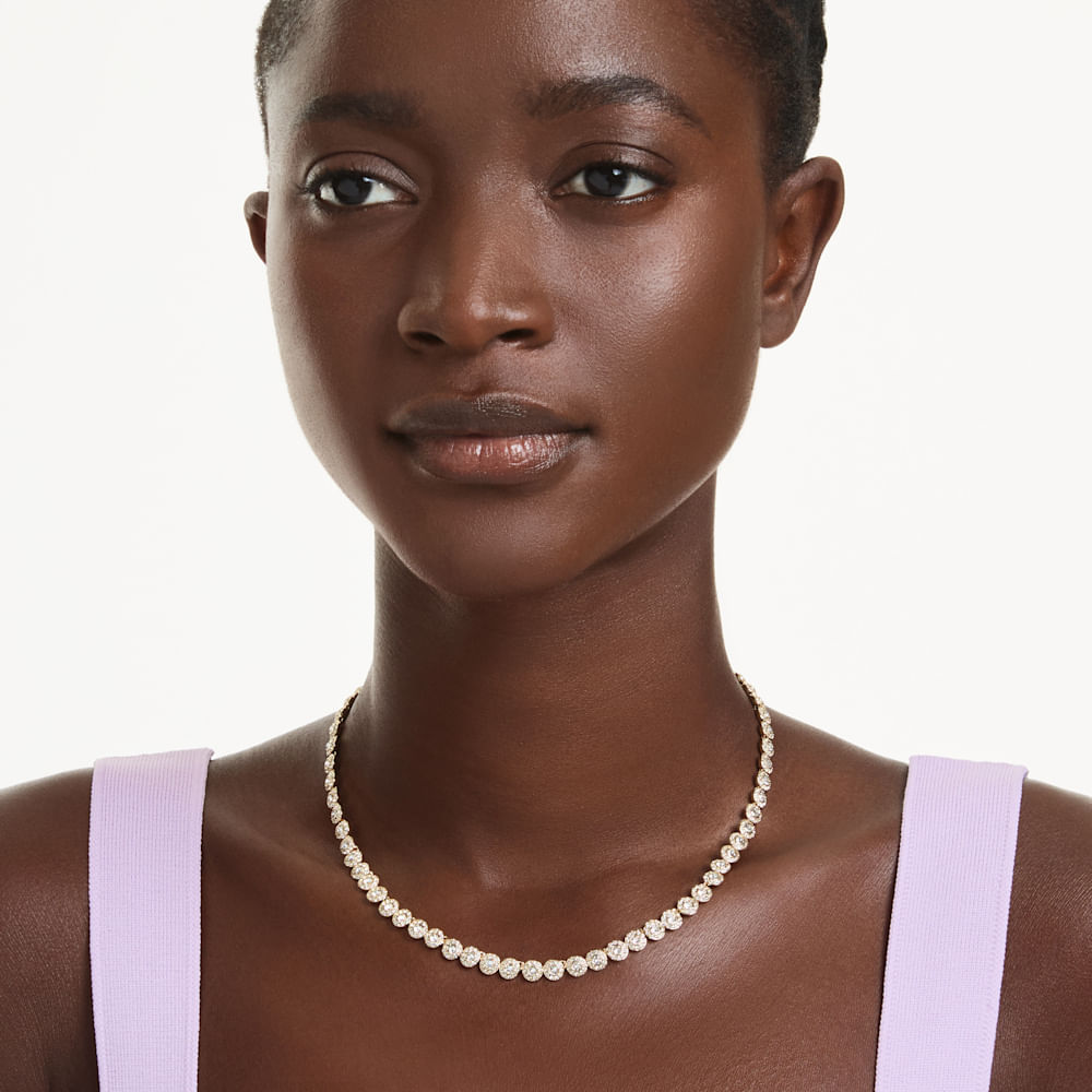 Imagem modelo efeito hover